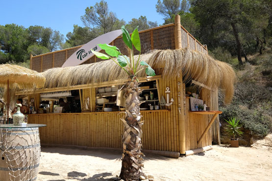 beachclubs strandbars mallorca südwest cala cap falco