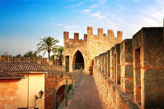 mallorca alcudia altstadt sehenswürdigkeiten