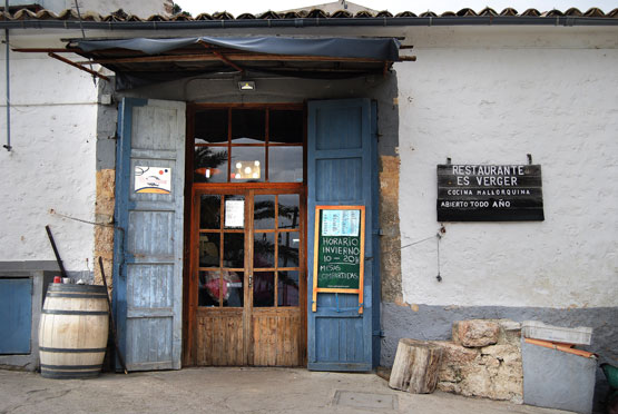 restaurants wandern Mallorca Alaro es verger castle